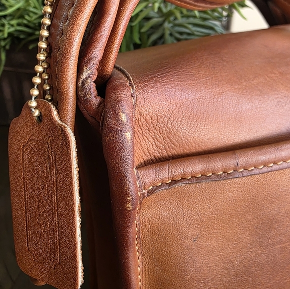 Vintage Coach Convertable Clutch Crossbody-  British Tan- Made In The USA - Picture 15 of 16